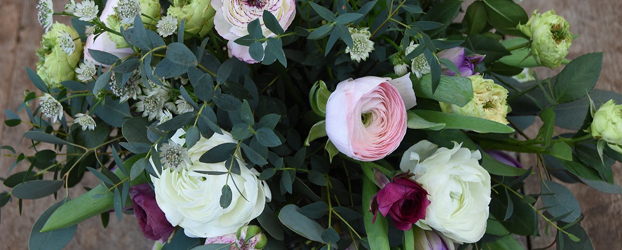 Weave a secret message into your bouquet