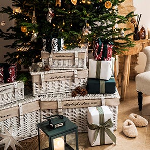 Hamper